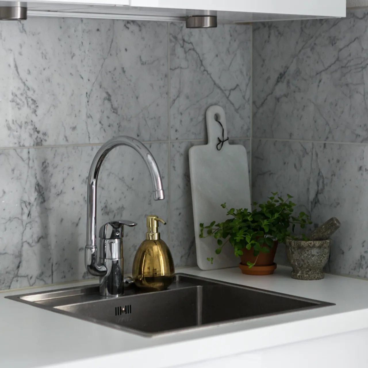 Kampanj Sten, Grus & Sand|Marmor*Italian Marble Bianco Carrara C Slipad 61x31 cm
